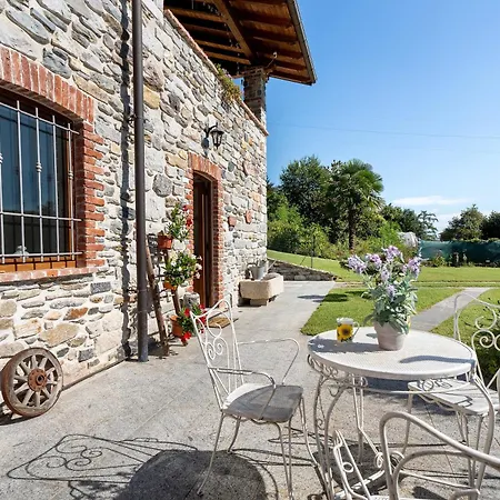 Residenza Jasmine Yellow * Verbania