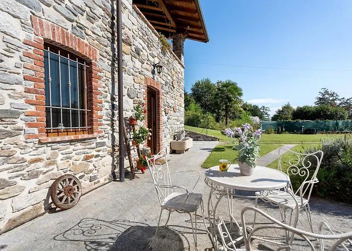 Residenza Jasmine Yellow * Verbania